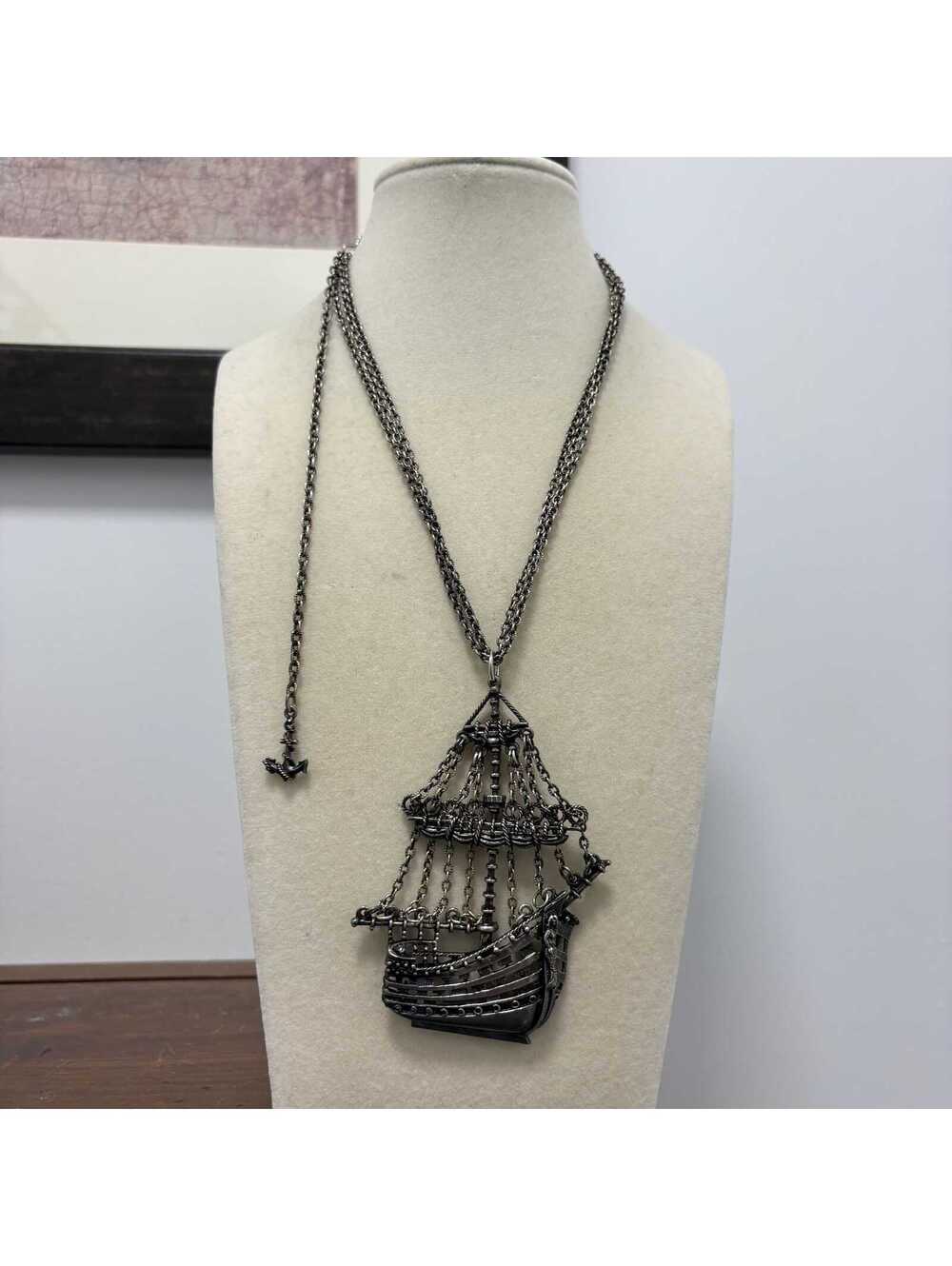 Vintage J Jay 1970’s Silver Tone Pirate Tall Ship Mermaid Pendant Necklace Rare